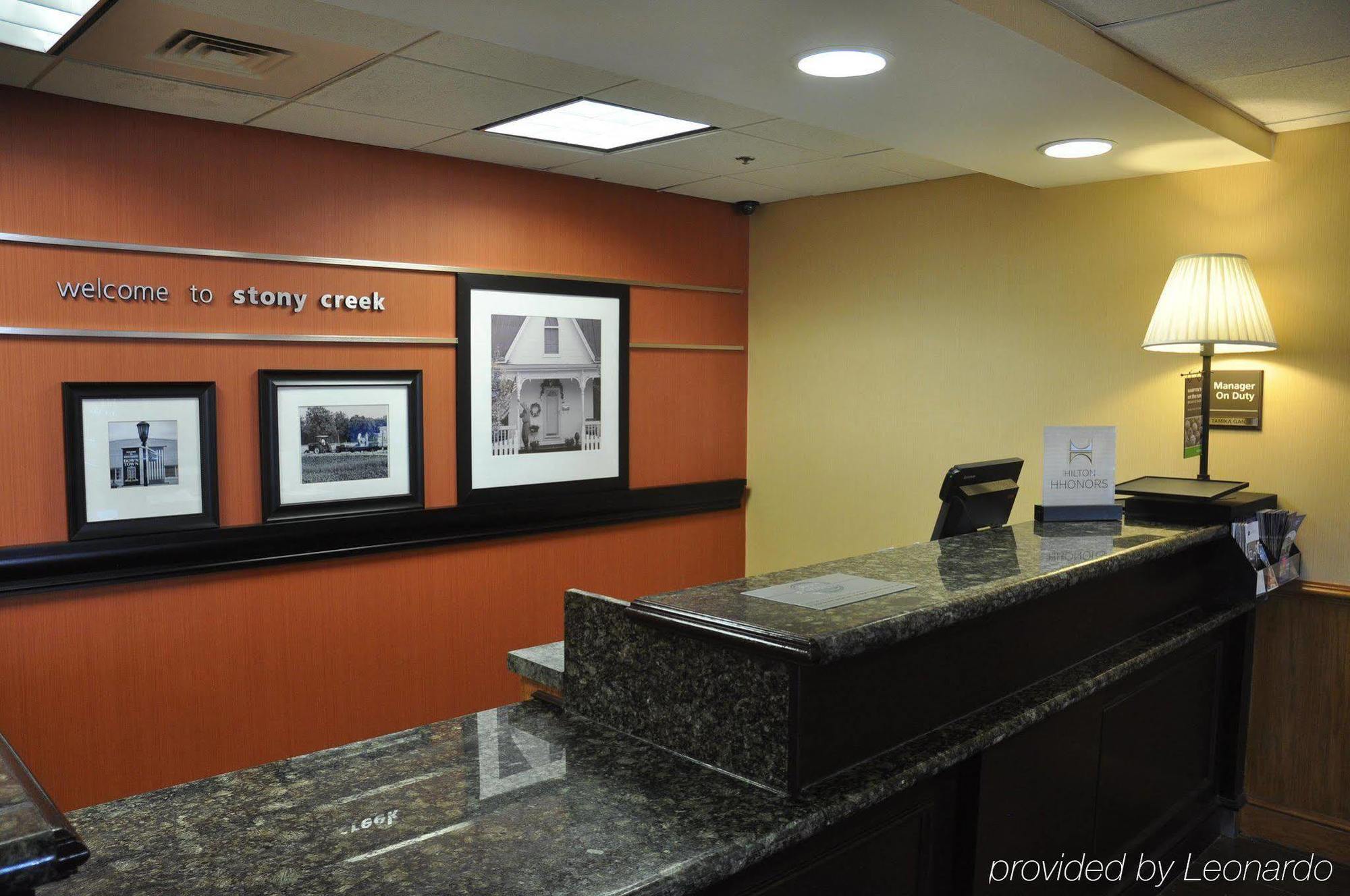 Hampton Inn Stony Creek Zewnętrze zdjęcie