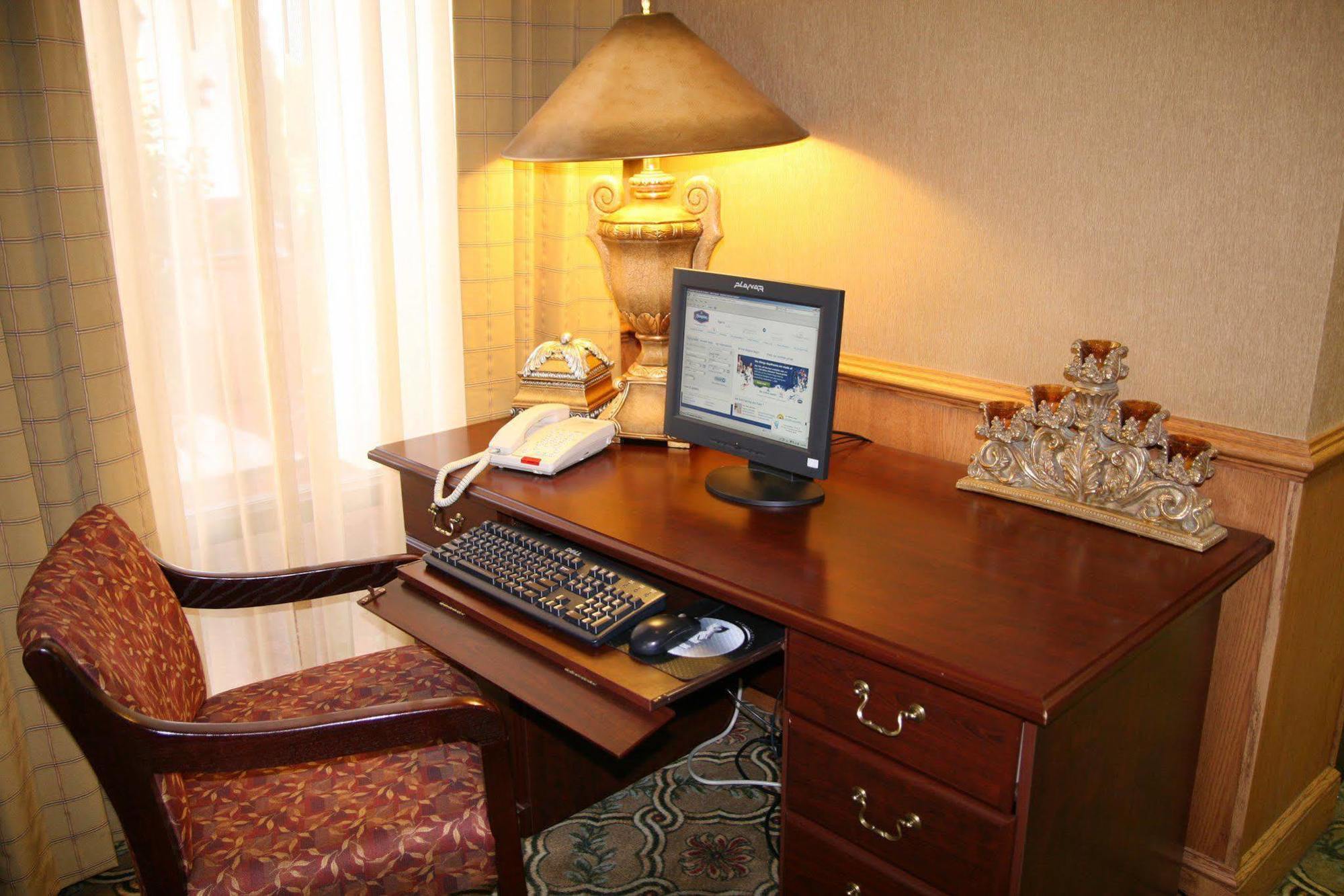 Hampton Inn Stony Creek Pokój zdjęcie